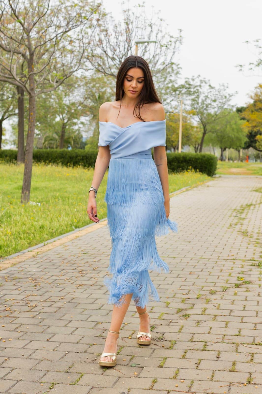 Vestido flecos cuello barco