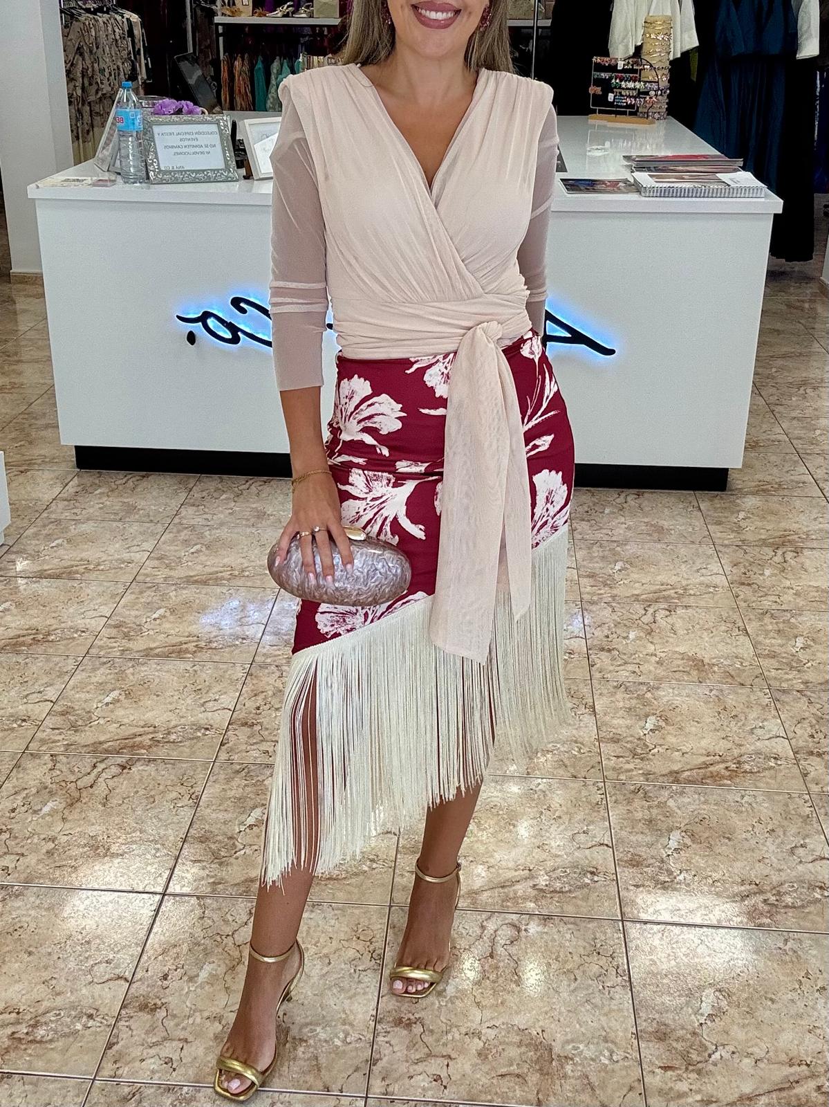 Conjunto top tul/falda flecos